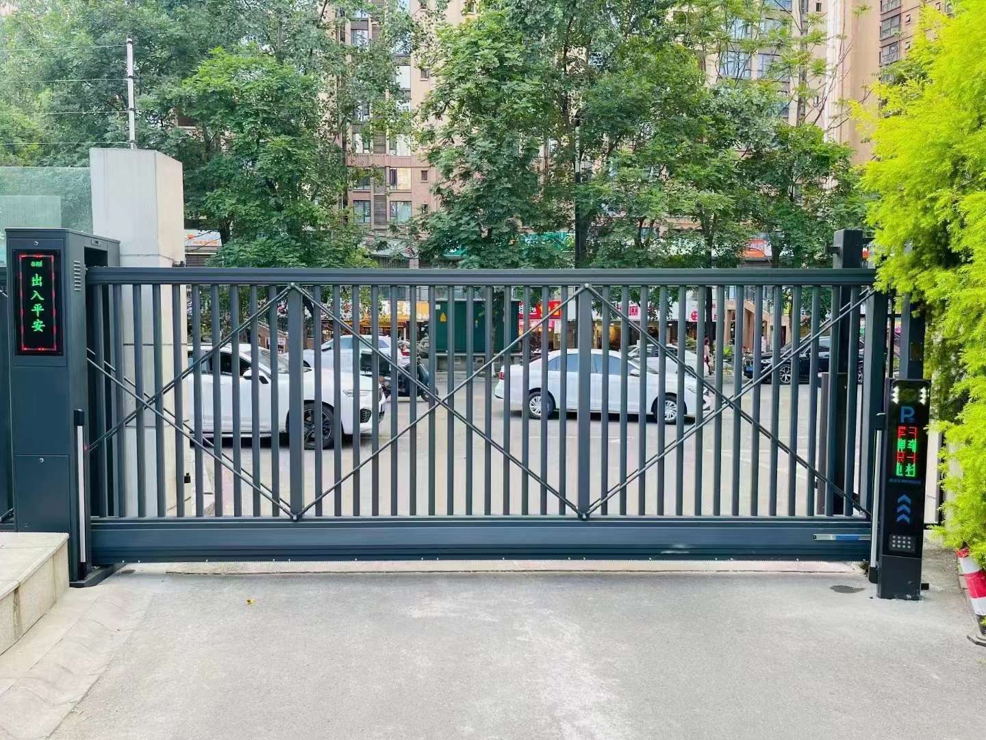 江都区电动伸缩门